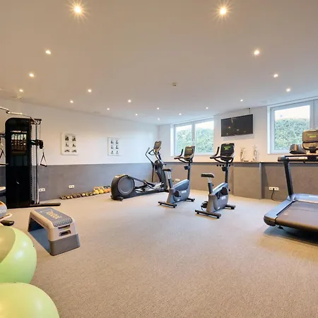Hotel Momentum 4*