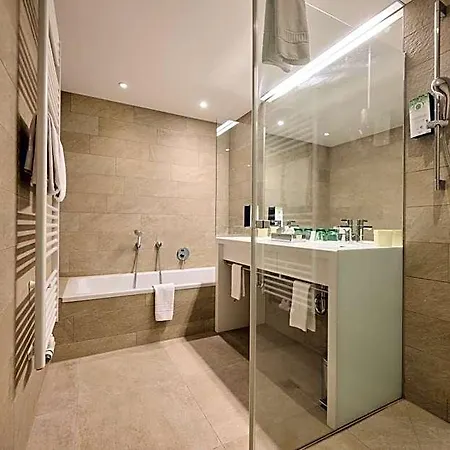 Hotel Momentum Anif