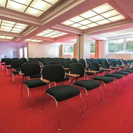 Momentum Hotel Anif